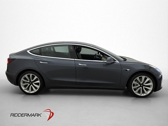 Tesla Model 3 10 of 30