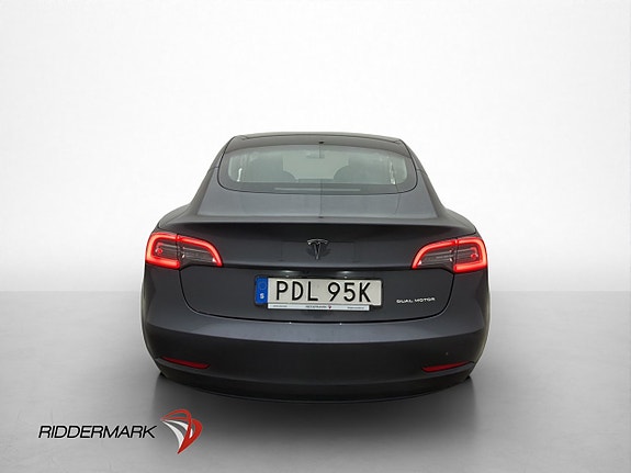 Tesla Model 3 8 of 30