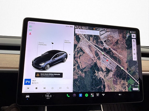 Tesla Model 3 22 of 30