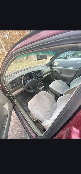Volkswagen Golf III 3 of 5