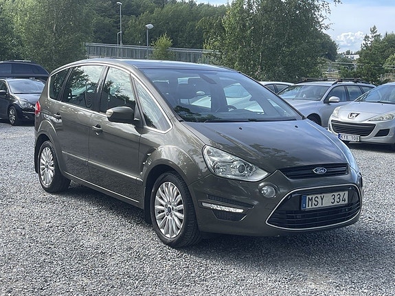Ford S-MAX 2 of 28