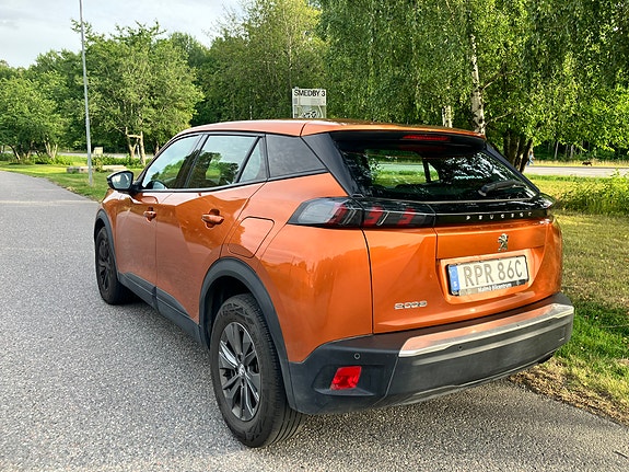 Peugeot 2008 5 of 13
