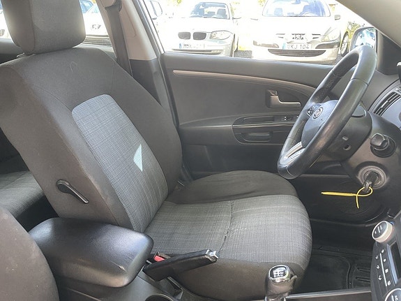 Kia Ceed 14 of 21