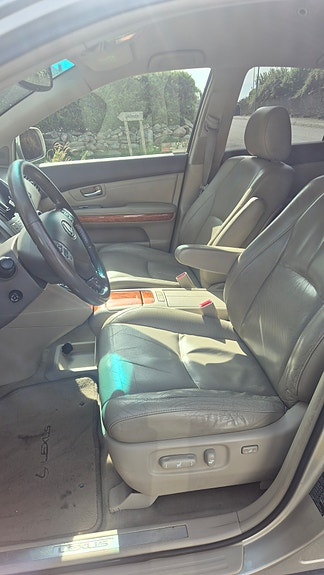 Lexus RX300 11 of 17