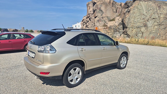 Lexus RX300 5 of 5