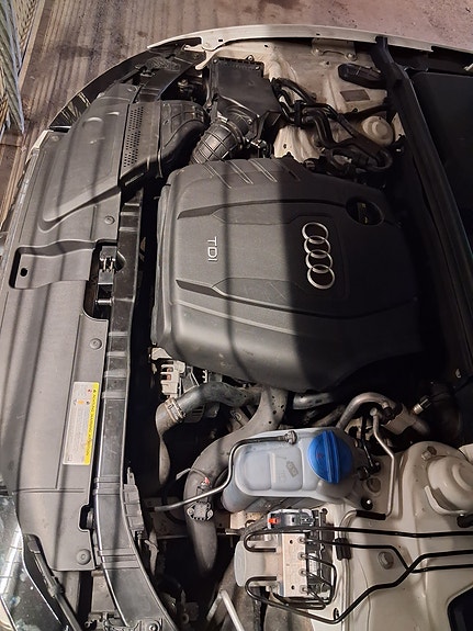 Audi A5 4 of 9