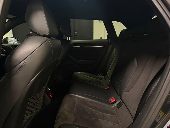 Audi A3 8 of 21