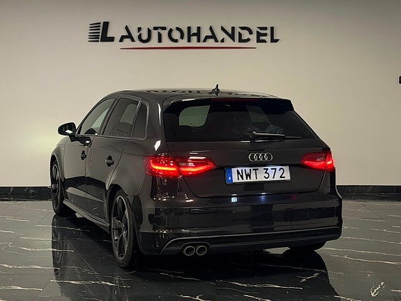 Audi A3 4 of 5