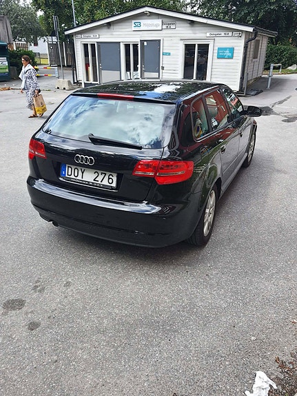 Audi A3 4 of 5