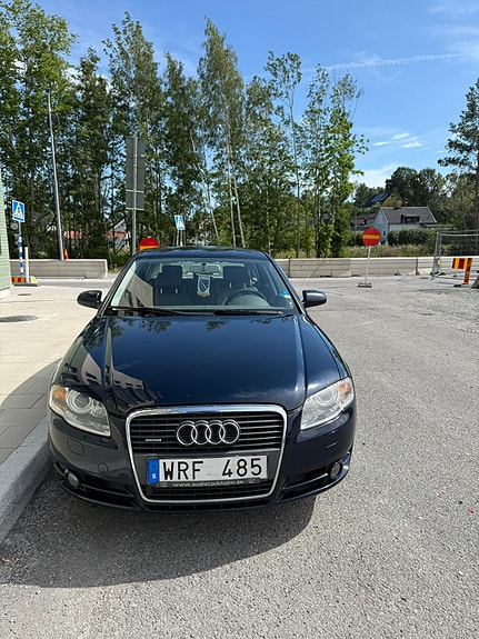 Audi A4 2 of 9