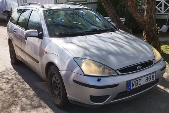 Ford Focus 2 of 5