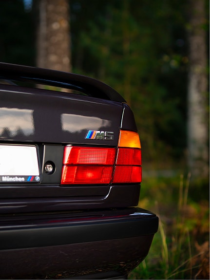 BMW M5 2 of 5
