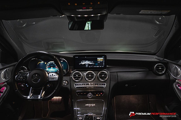 Mercedes-Benz C63 22 of 30