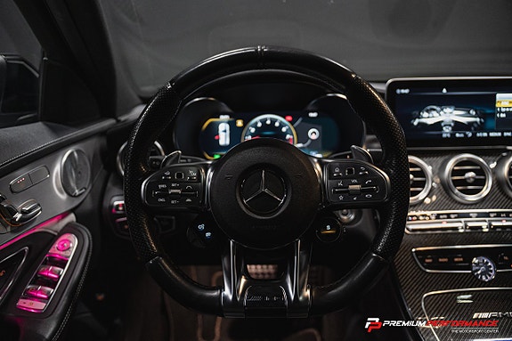 Mercedes-Benz C63 17 of 30