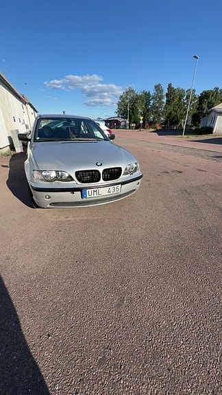 BMW 316i 2 of 5