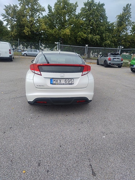 Honda Civic 7 of 25