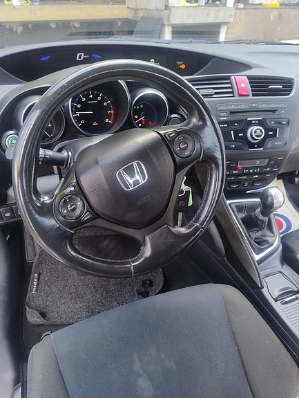 Honda Civic 19 of 25