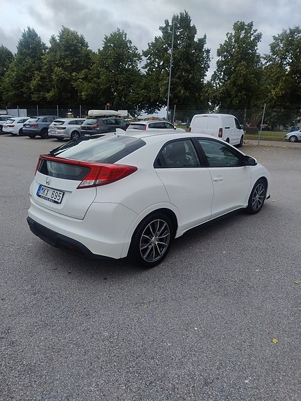 Honda Civic 4 of 25