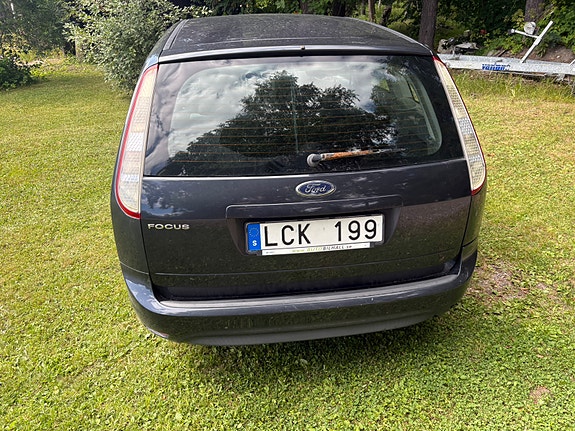 Ford Focus 4 of 5