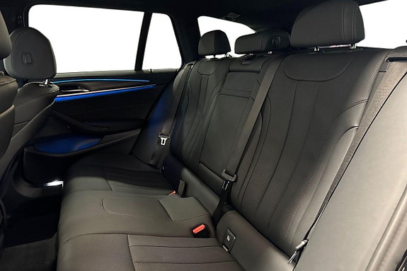 BMW 530e 12 of 18