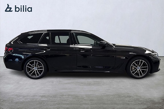 BMW 530e 16 of 18