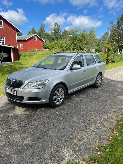Skoda Octavia 3 of 4