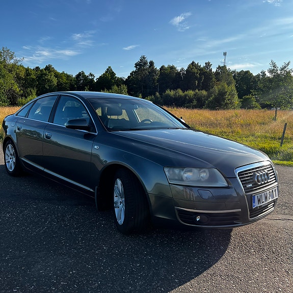 Audi A6 4 of 5