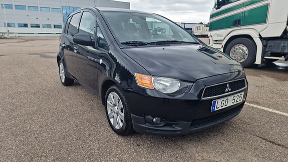 Mitsubishi Colt 3 of 5