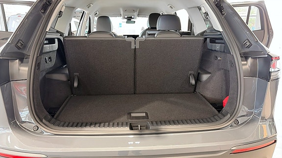 Volkswagen Tayron 16 of 17