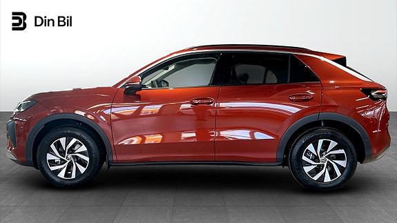 Volkswagen T-Roc 2 of 13
