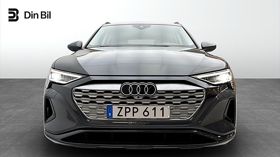 Audi Q8 e-tron 4 of 15