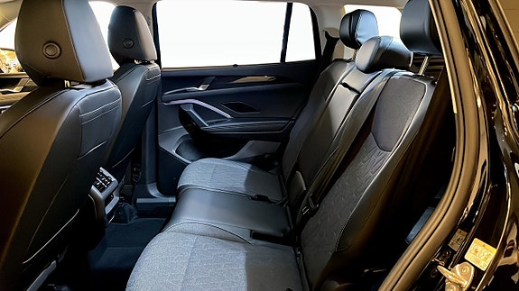 Volkswagen Tayron 12 of 13