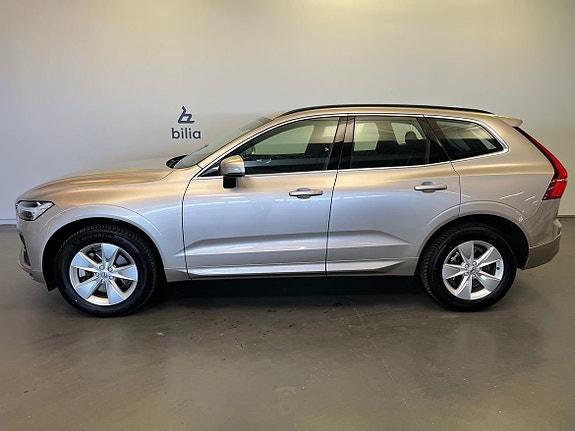 Volvo XC60 2 of 5
