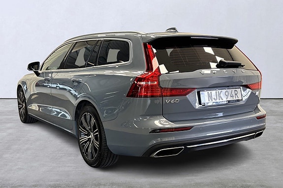 Volvo V60 3 of 5