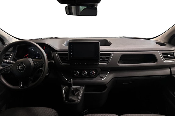 Renault Trafic 9 of 21