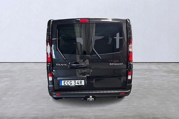 Renault Trafic 4 of 5