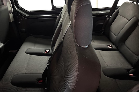 Renault Trafic 14 of 21