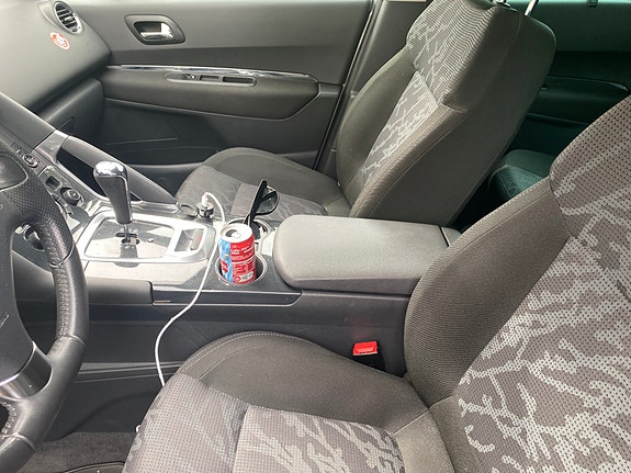 Peugeot 3008 4 of 4
