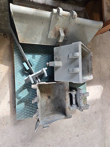 Takeuchi TB 015 12 of 22