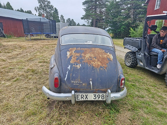 Volvo PV 3 of 5