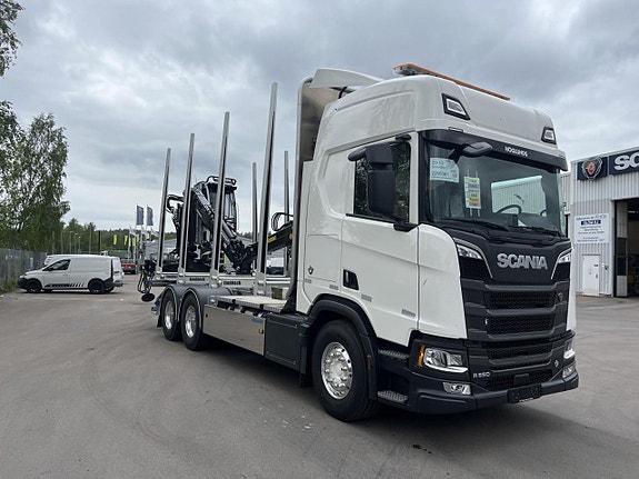 Scania R 660 B6x4NB Timmerbil 3 of 17
