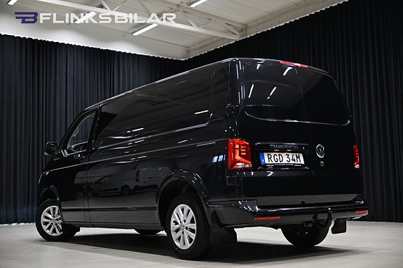 Volkswagen Transporter 4 of 28