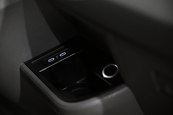 Volkswagen Transporter 19 of 28