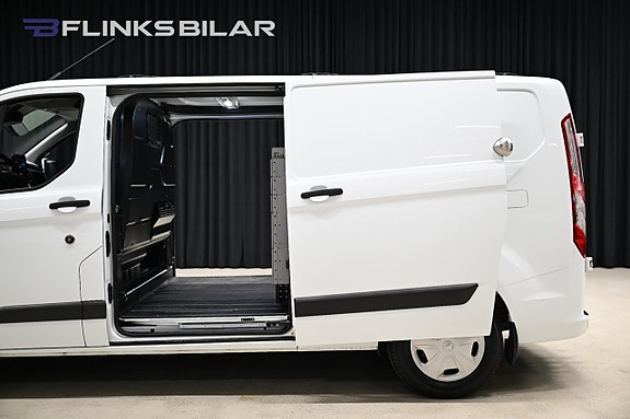 Ford Transit Custom 6 of 30