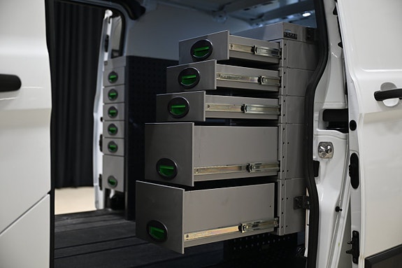 Ford Transit Custom 15 of 30