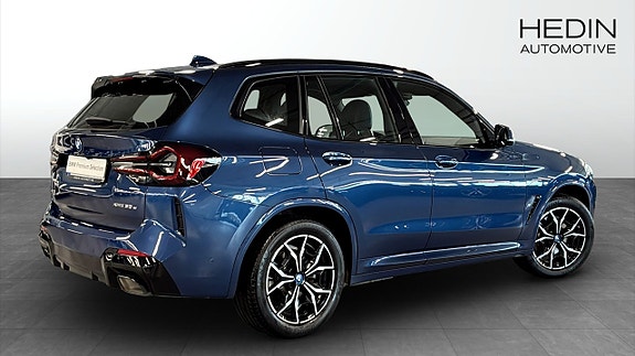 BMW X3 2 of 5