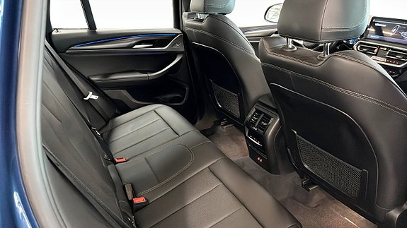BMW X3 5 of 5