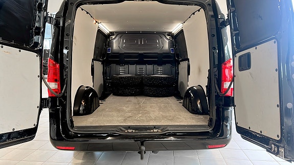Mercedes-Benz Vito 108 5 of 5