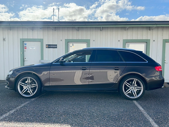 Audi A4 7 of 25