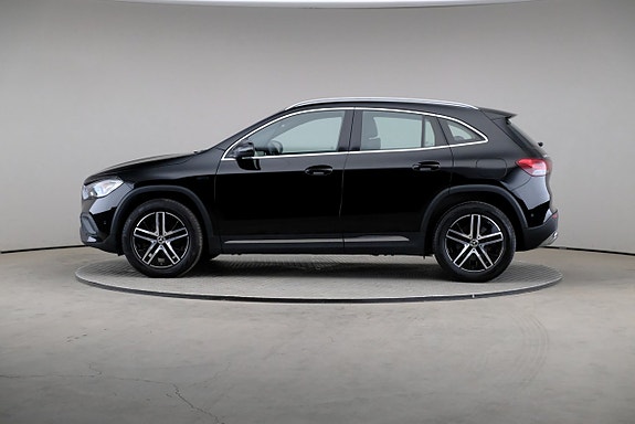 Mercedes-Benz GLA250 e 4 of 24